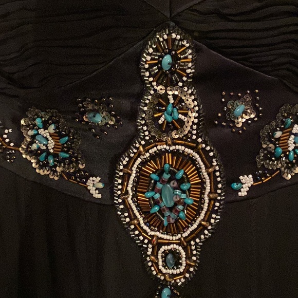 # 26  Su Wong beaded dress - Picture 3 of 13